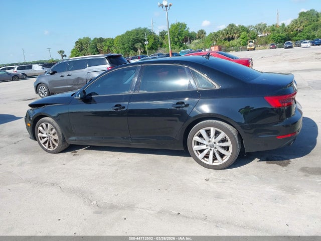 2017 Audi A4 2.0t Premium მანქანა იყიდება აუქციონზე, vin: WAUGNAF4XHN004505, აუქციონის ნომერი: 44712502