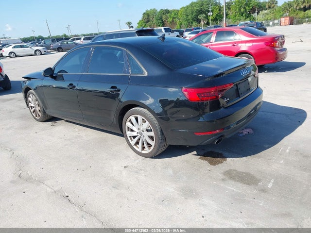 2017 AUDI A4 WAUGNAF4XHN004505 Photo 2