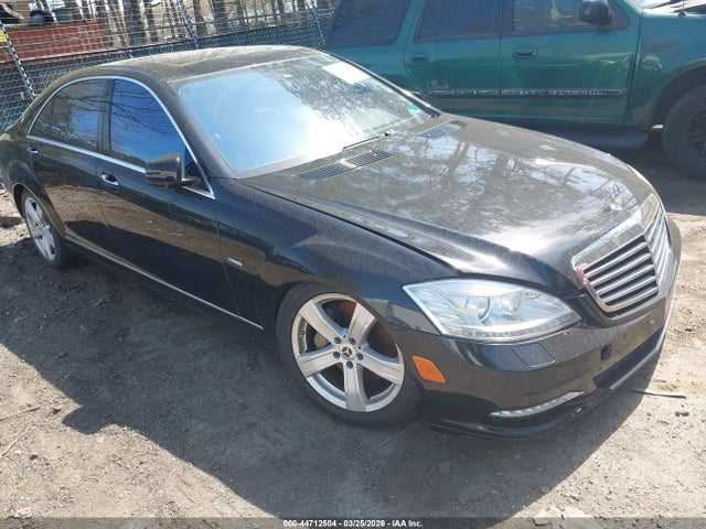 2012 MERCEDES-BENZ S 550 WDDNG7DB5CA422632