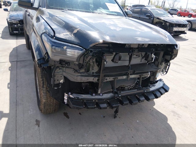 3TYKD5HN1TT042970 Toyota Tacoma Sr