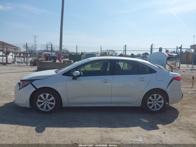 2020 Toyota Corolla Le მანქანა იყიდება აუქციონზე, vin: JTDEPRAE2LJ075328, აუქციონის ნომერი: 44712547