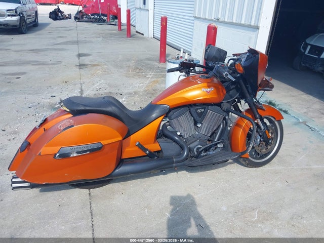 44712560 :رقم المزاد ، 5VPXDAAA5H3057600 vin ، 2017 Victory Motorcycles Cross Country مزاد بيع