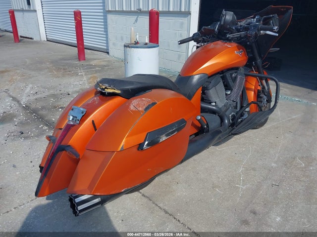44712560 :رقم المزاد ، 5VPXDAAA5H3057600 vin ، 2017 Victory Motorcycles Cross Country مزاد بيع