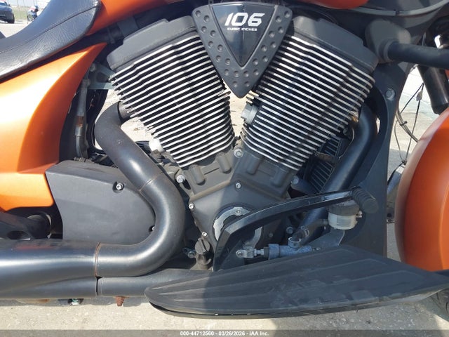44712560 :رقم المزاد ، 5VPXDAAA5H3057600 vin ، 2017 Victory Motorcycles Cross Country مزاد بيع