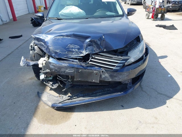 Продажа на аукционе авто 2012 Volkswagen Passat 2.5l S, vin: 1VWAP7A30CC044176, номер лота: 44712597