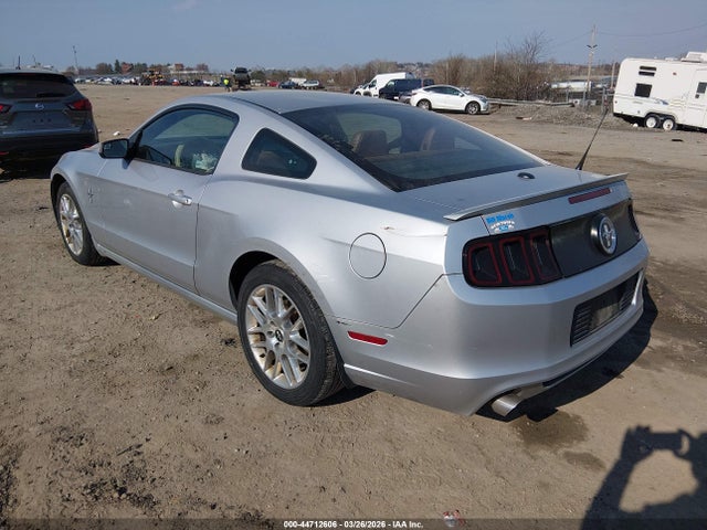 1ZVBP8AMXE5202713 Ford Mustang V6 Premium