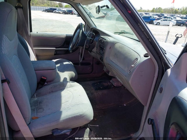 Продажа на аукционе авто 2001 Mazda B3000 Ds/se, vin: 4F4YR12U51TM08838, номер лота: 44712628