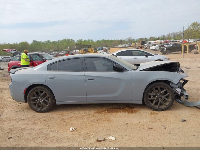 44712640 :رقم المزاد ، 2C3CDXBG4MH608629 vin ، 2021 Dodge Charger Sxt Rwd مزاد بيع