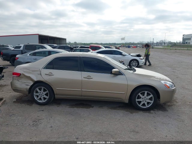 2003 Honda Accord 3.0 Ex მანქანა იყიდება აუქციონზე, vin: 1HGCM66503A033930, აუქციონის ნომერი: 44712652