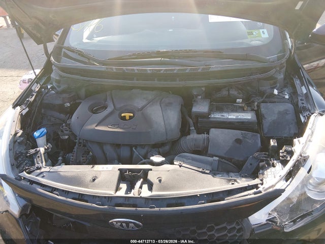 Продажа на аукционе авто 2016 Kia Forte Lx, vin: KNAFK5A89G5585273, номер лота: 44712713