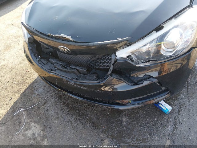 Продажа на аукционе авто 2016 Kia Forte Lx, vin: KNAFK5A89G5585273, номер лота: 44712713