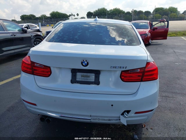 Aukcja sprzedaży 2014 Bmw 328i, vin: WBA3A5G54ENP30381, numer aukcji: 44712717
