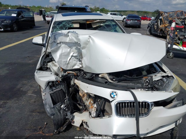 Aukcja sprzedaży 2014 Bmw 328i, vin: WBA3A5G54ENP30381, numer aukcji: 44712717
