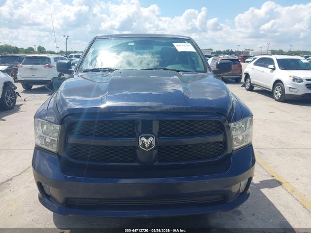 Продаж на аукціоні авто 2018 Ram 1500 Express  4x4 6'4 Box, vin: 1C6RR7FG8JS216492, номер лоту: 44712720