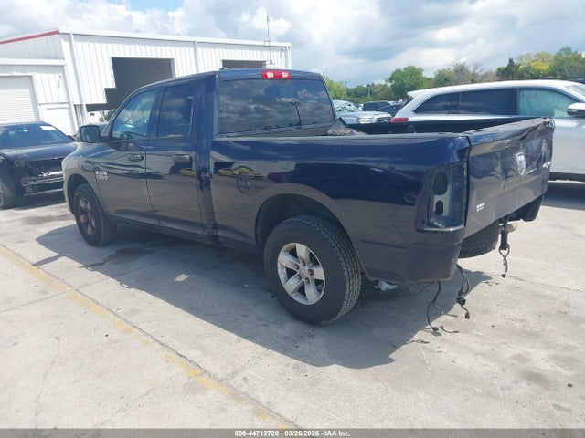 Продаж на аукціоні авто 2018 Ram 1500 Express  4x4 6'4 Box, vin: 1C6RR7FG8JS216492, номер лоту: 44712720
