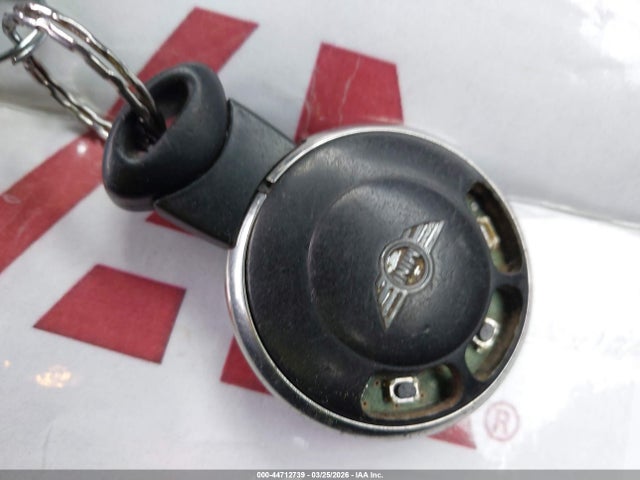 2012 MINI COOPER WMWSU3C58CT184741 Photo 10