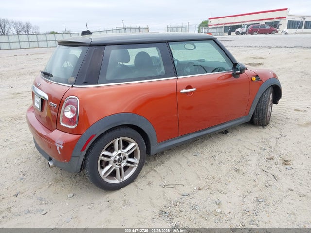 2012 MINI COOPER WMWSU3C58CT184741 Photo 3