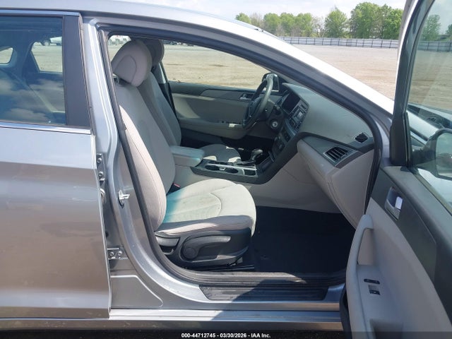 2015 HYUNDAI SONATA 5NPE24AF9FH079657 Photo 4