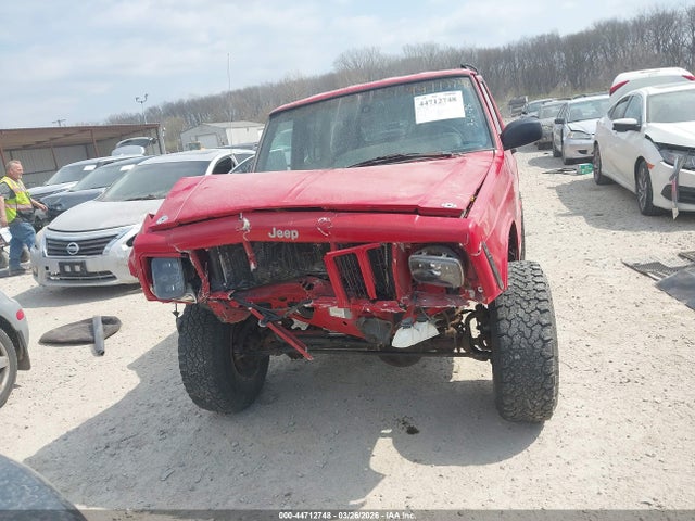 44712748 :رقم المزاد ، 1J4FF68S3XL589968 vin ، 1999 Jeep Cherokee Classic/sport مزاد بيع