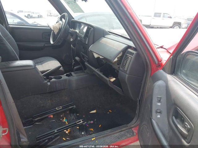 44712748 :رقم المزاد ، 1J4FF68S3XL589968 vin ، 1999 Jeep Cherokee Classic/sport مزاد بيع