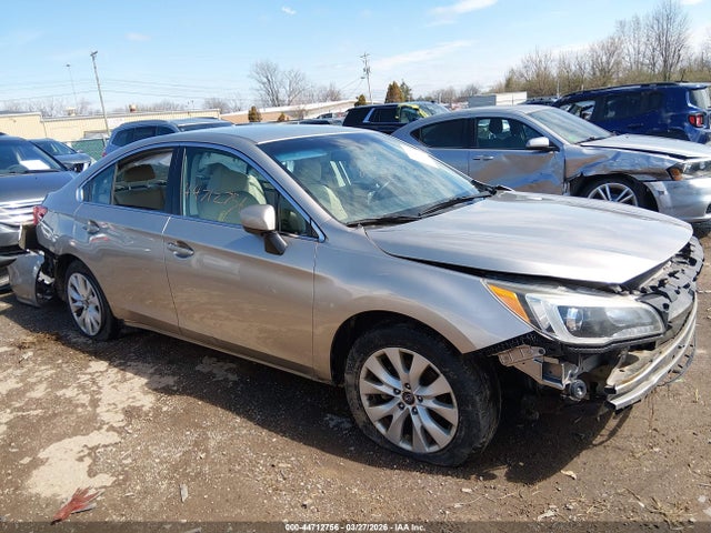 Продаж на аукціоні авто 2015 Subaru Legacy 2.5i Premium, vin: 4S3BNBC65F3031175, номер лоту: 44712756