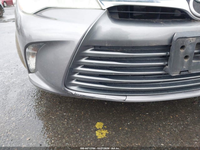 44712764 :رقم المزاد ، 4T1BF1FK1HU276919 vin ، 2017 Toyota Camry Le مزاد بيع