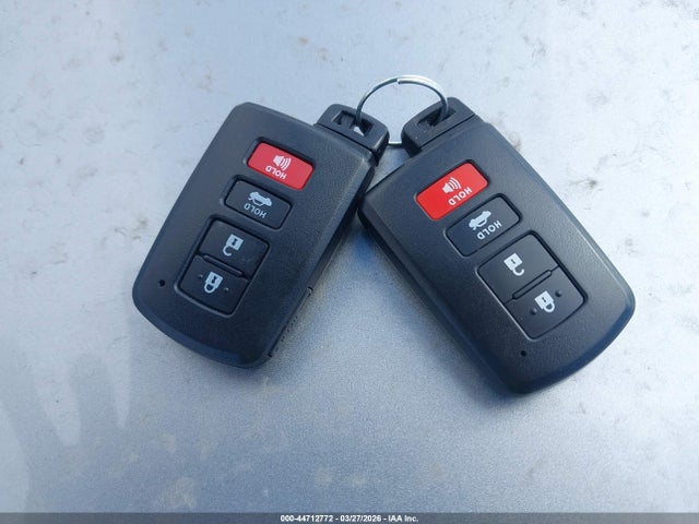 4T1BK1EBXJU289106 Toyota AVALON XLE