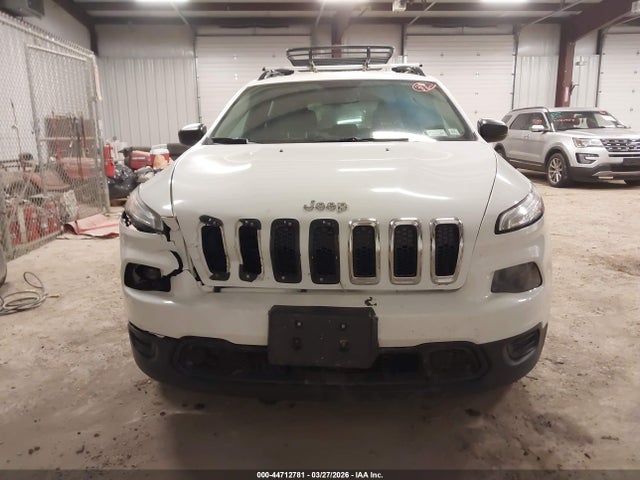 44712781 :رقم المزاد ، 1C4PJMAB8GW156247 vin ، 2016 Jeep Cherokee Sport مزاد بيع