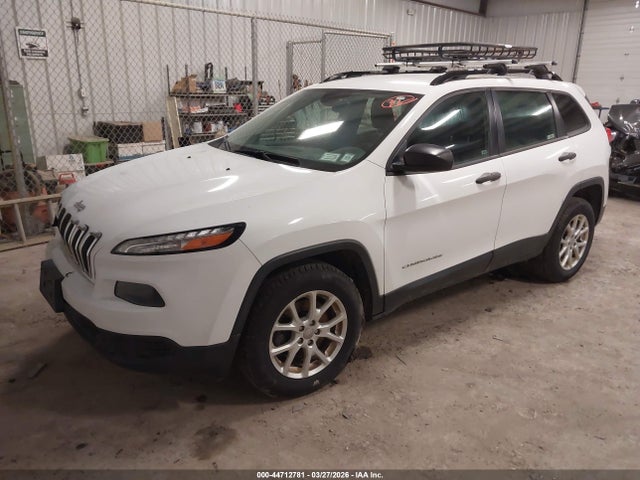 44712781 :رقم المزاد ، 1C4PJMAB8GW156247 vin ، 2016 Jeep Cherokee Sport مزاد بيع