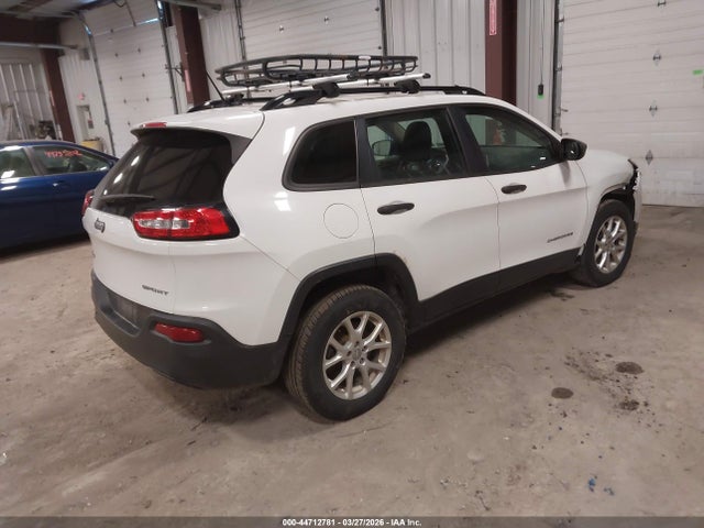 44712781 :رقم المزاد ، 1C4PJMAB8GW156247 vin ، 2016 Jeep Cherokee Sport مزاد بيع