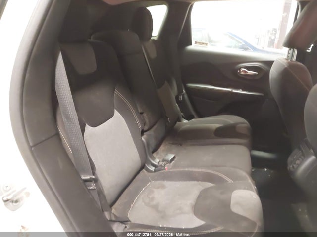 44712781 :رقم المزاد ، 1C4PJMAB8GW156247 vin ، 2016 Jeep Cherokee Sport مزاد بيع