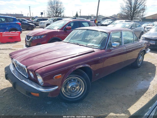 Продажа на аукционе авто 1977 Jaguar S-type, vin: JBVLV49C109911, номер лота: 44712793