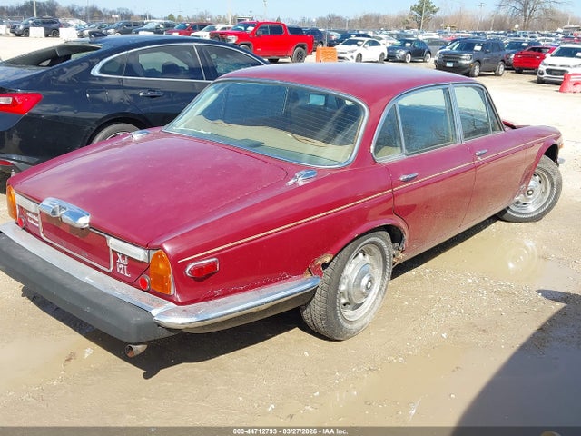 Продажа на аукционе авто 1977 Jaguar S-type, vin: JBVLV49C109911, номер лота: 44712793