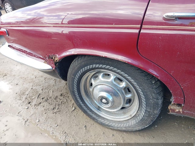 Продажа на аукционе авто 1977 Jaguar S-type, vin: JBVLV49C109911, номер лота: 44712793