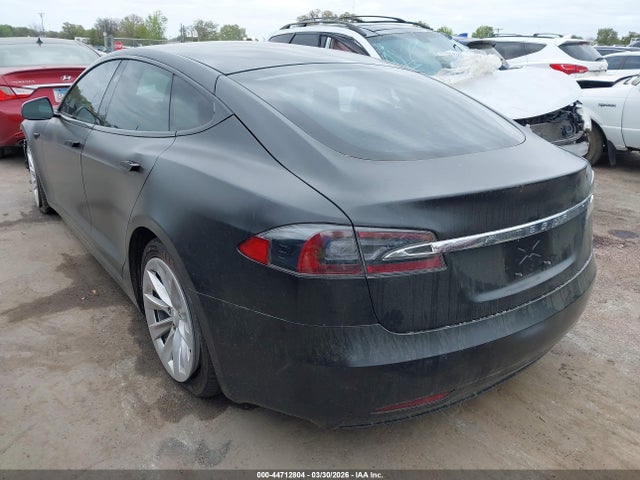 2018 Tesla Model S 100d/75d/p100d მანქანა იყიდება აუქციონზე, vin: 5YJSA1E28JF280954, აუქციონის ნომერი: 44712804