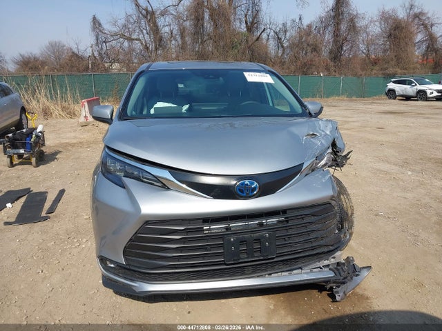 Aukcja sprzedaży 2025 Toyota Sienna Xle, vin: 5TDYRKEC4SS262532, numer aukcji: 44712808