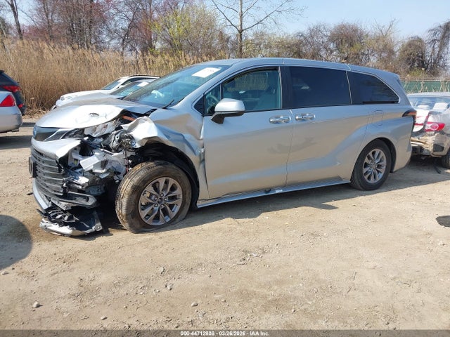 Aukcja sprzedaży 2025 Toyota Sienna Xle, vin: 5TDYRKEC4SS262532, numer aukcji: 44712808