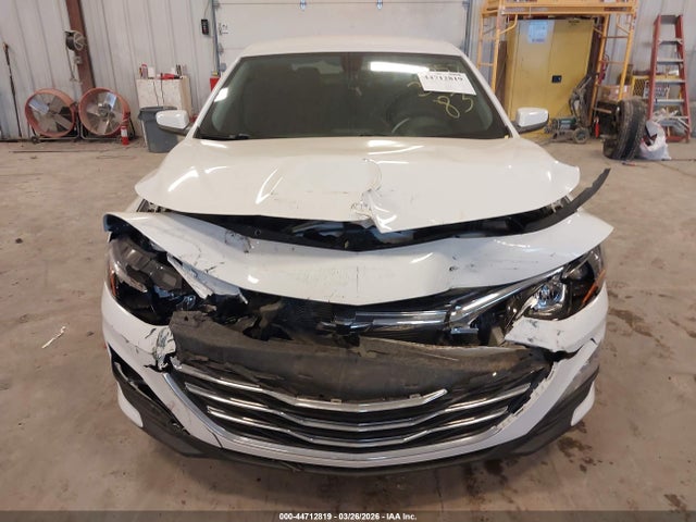 44712819 :رقم المزاد ، 1G1ZD5STXNF105691 vin ، 2022 Chevrolet Malibu Fwd Lt مزاد بيع
