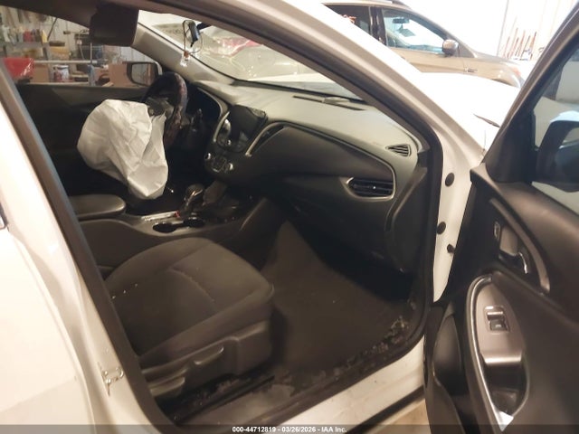 44712819 :رقم المزاد ، 1G1ZD5STXNF105691 vin ، 2022 Chevrolet Malibu Fwd Lt مزاد بيع