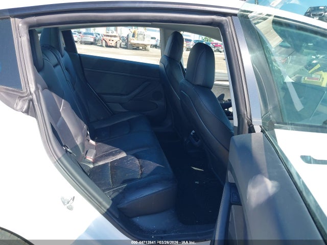 Продажа на аукционе авто 2023 Tesla Model 3 Rear-wheel Drive, vin: 5YJ3E1EA5PF463995, номер лота: 44712841