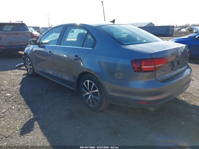 2017 Volkswagen Jetta 1.4t Se მანქანა იყიდება აუქციონზე, vin: 3VWDB7AJ1HM388907, აუქციონის ნომერი: 44712896