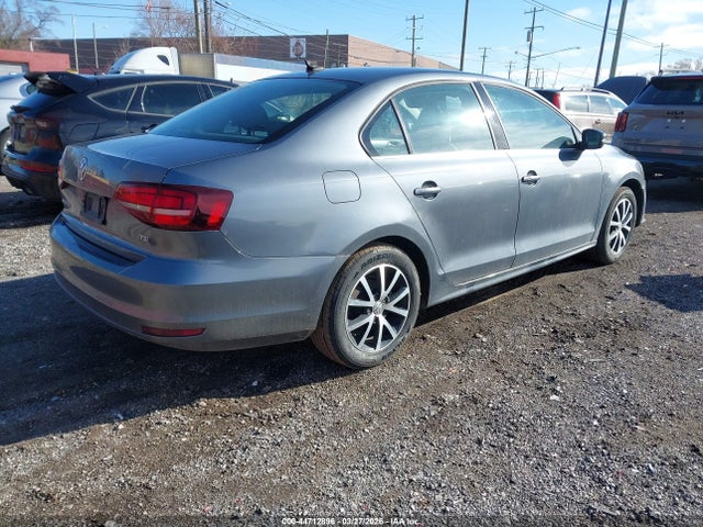 2017 Volkswagen Jetta 1.4t Se მანქანა იყიდება აუქციონზე, vin: 3VWDB7AJ1HM388907, აუქციონის ნომერი: 44712896