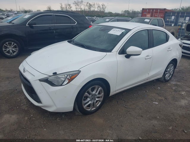 3MYDLBYV1HY195002 Toyota YARIS IA