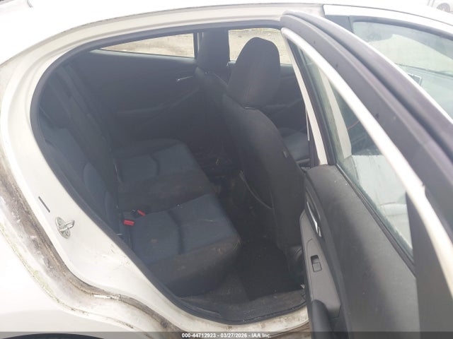 3MYDLBYV1HY195002 Toyota YARIS IA
