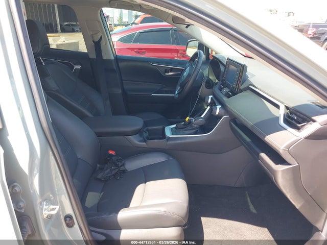 2022 TOYOTA RAV4 2T3C1RFV9NW237736 Photo 4