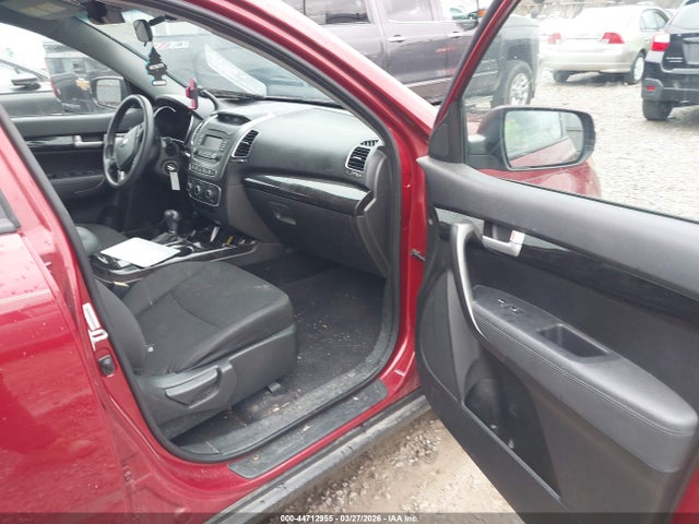 2015 Kia Sorento Lx მანქანა იყიდება აუქციონზე, vin: 5XYKT3A63FG618940, აუქციონის ნომერი: 44712955