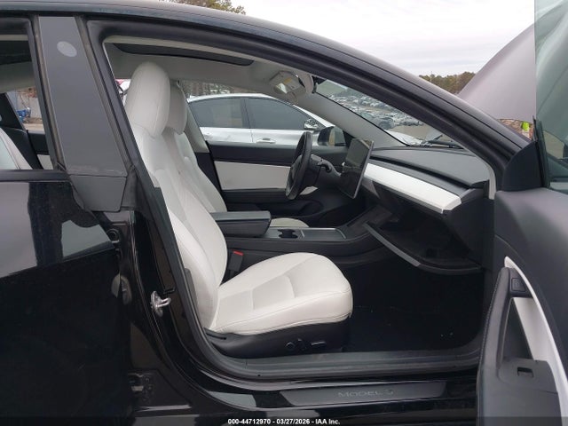 2021 TESLA MODEL 3 5YJ3E1EB2MF859998 Photo 4