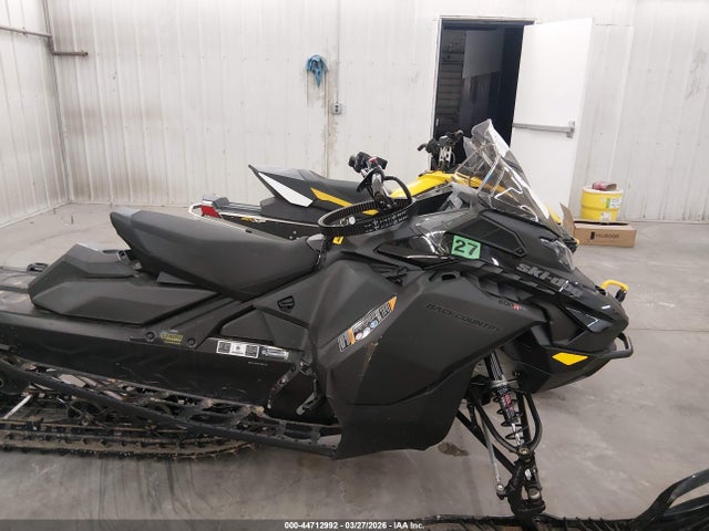 Ski Doo Backcountry Adrenaline 600 2025 2BPSUJSAXSV000130 Image 5