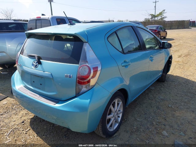 Aukcja sprzedaży 2012 Toyota Prius C Three, vin: JTDKDTB35C1011242, numer aukcji: 44713005