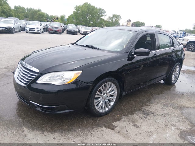 Продаж на аукціоні авто 2012 Chrysler 200 Lx, vin: 1C3CCBAB0CN256523, номер лоту: 44713071